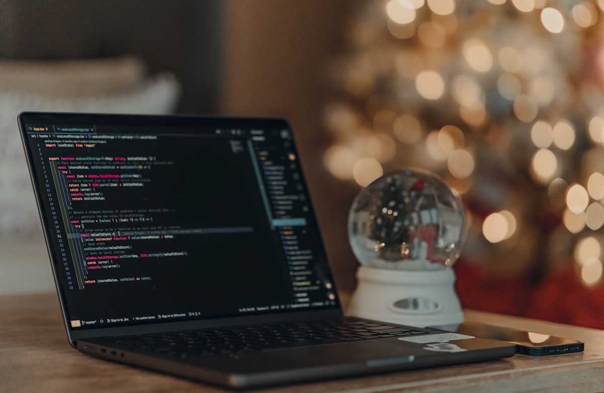 Claude Code портирование macOS — разработка приложения на MacBook